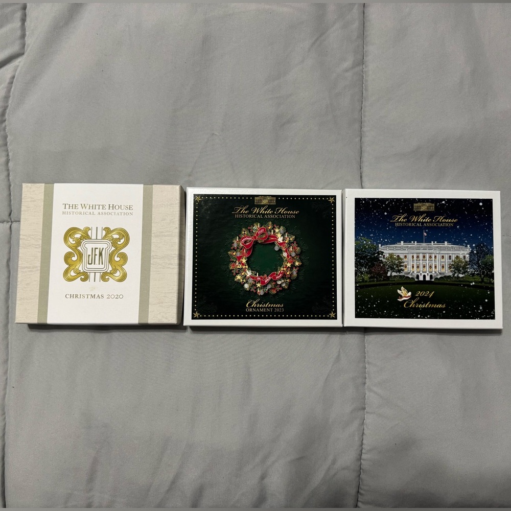 White House Christmas Ornament Set
